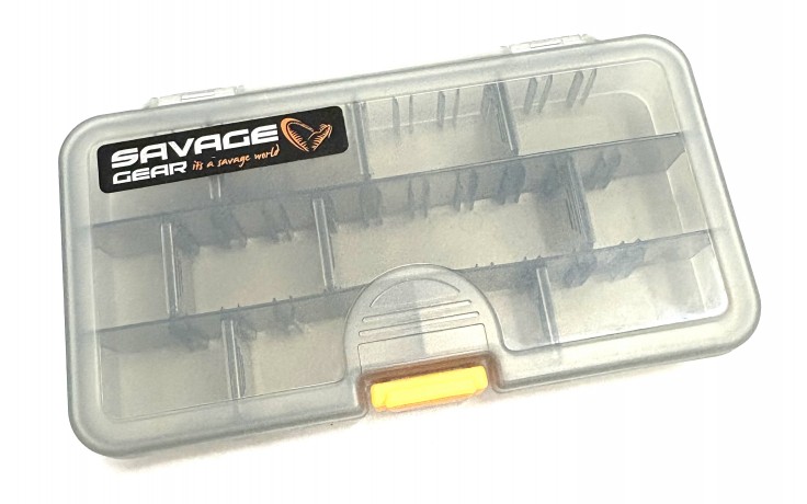 savage-gear-tackle-box-angelkoederbox-laengliche-aufteilung-1