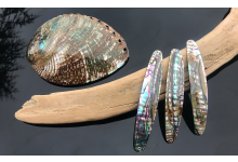 Perlmutt Spange Smaragd Premium 9 cm Perlmutt-Spange Handmade Schweiz